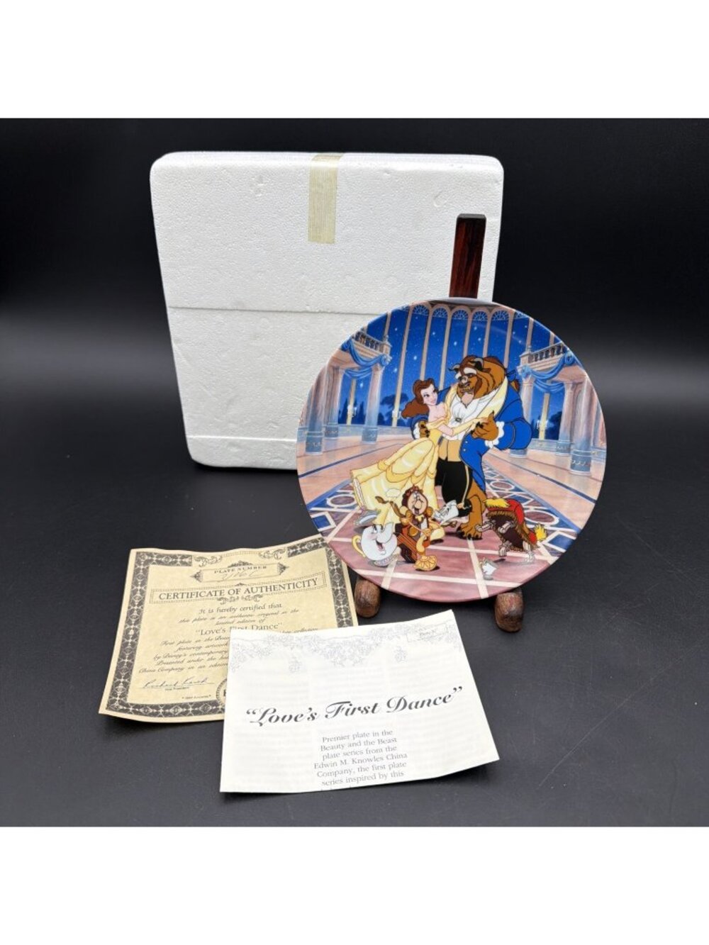 Knowles Collector Plate Disney’s Beauty And The Beast "Love's First Dance" 8×8